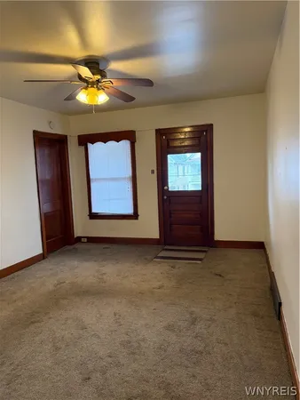 $1,150 | 420 18th Street, Niagara Falls, NY 14303