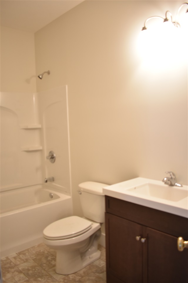 3 Whiting Hill Road Wilton, NH 03086 - Photo 7 of 20 Gallery Image 7