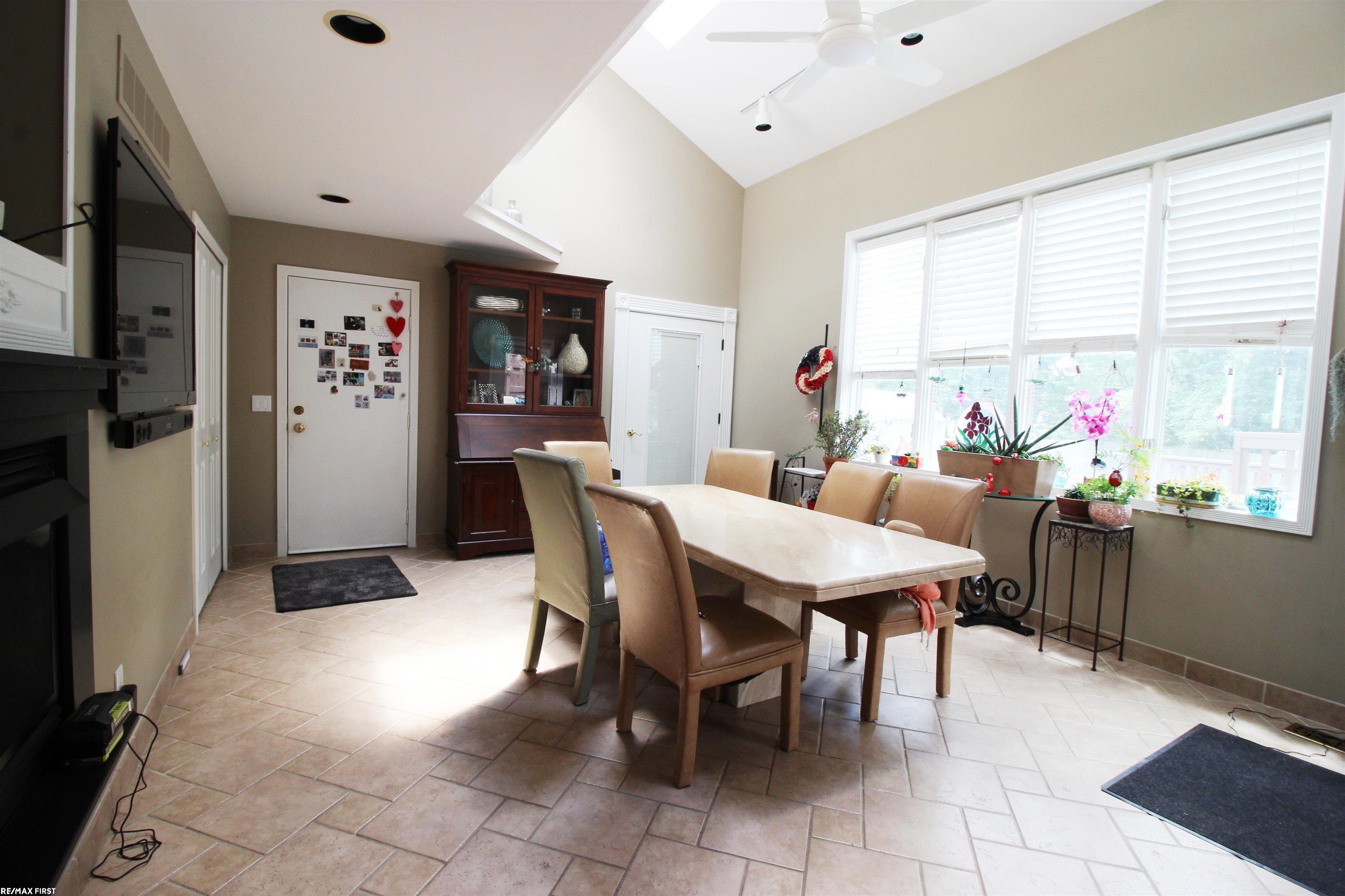 8332 East Pearson Road Utica, MI 48316 - Photo 14 of 38 Gallery Image 14