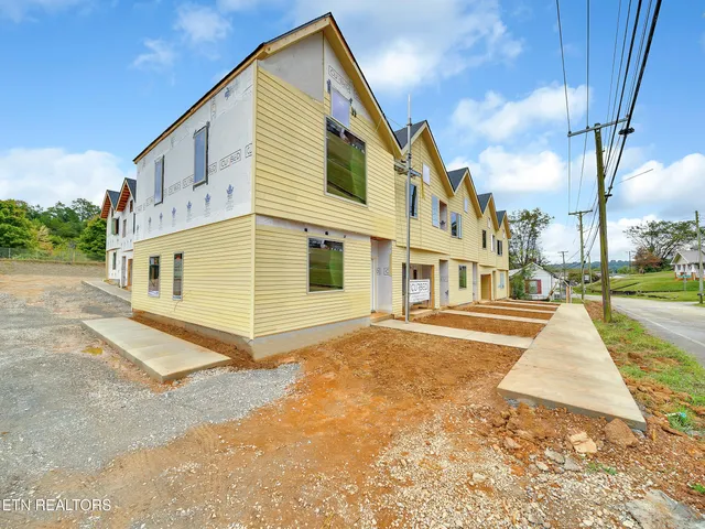 $349,900 | 2608 Sevier Avenue, Unit 102, Knoxville, TN 37920