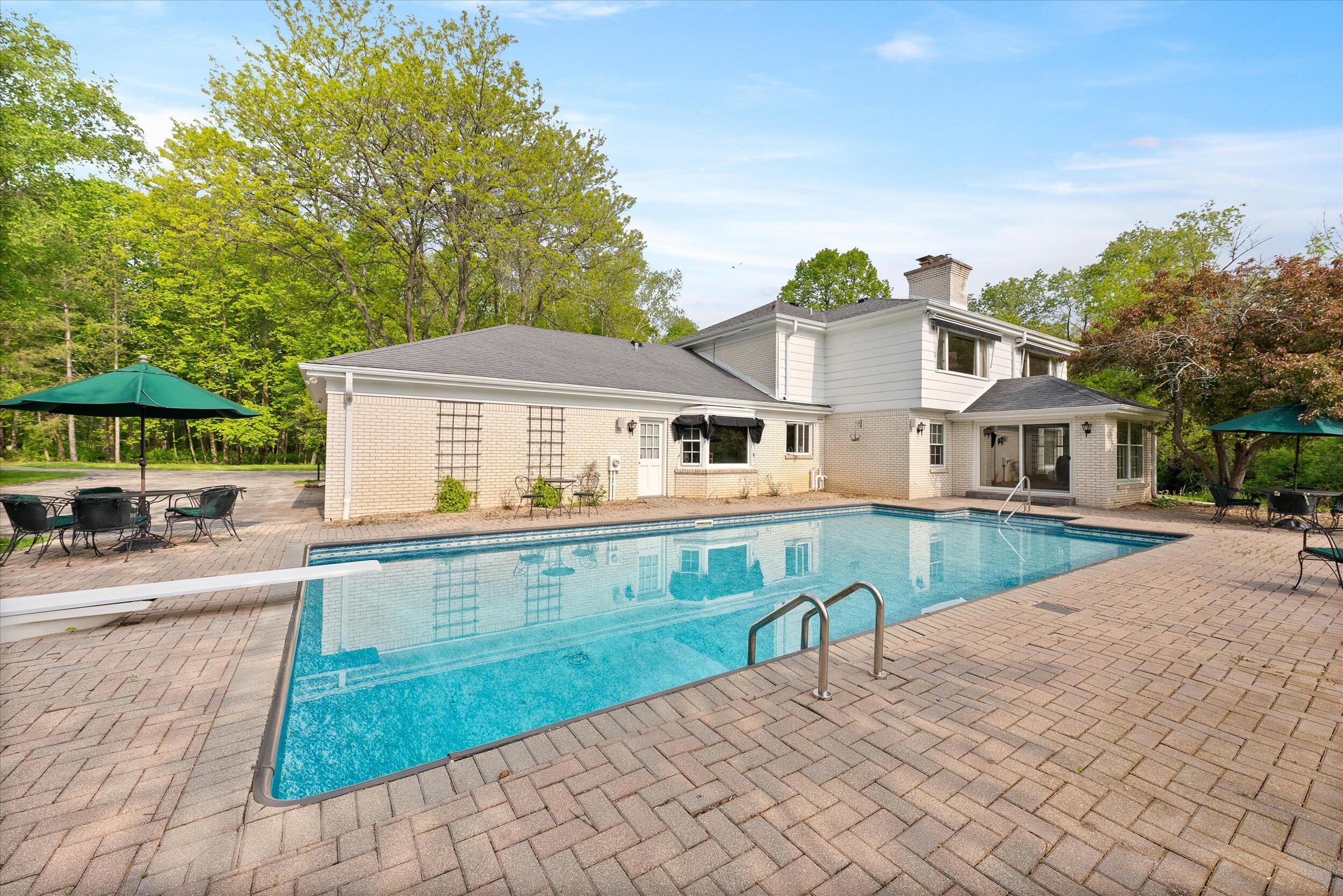 8704 West Bonniwell Road Mequon, WI 53097 - Photo 39 of 58 8704 W Bonniwell Rd. Mequon WI