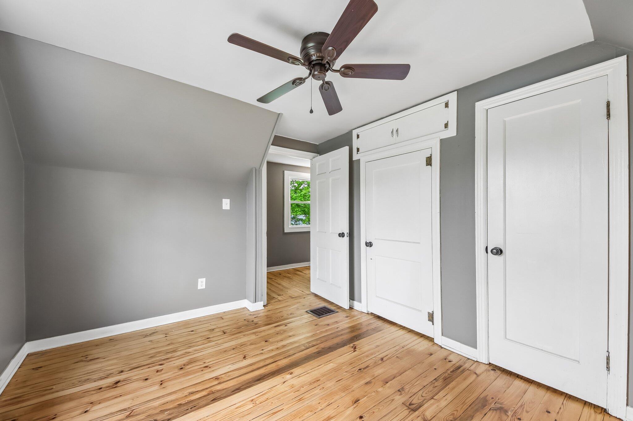 1206 Sycamore Street Crown Point, IN 46307 - Photo 18 of 40 2048x1365