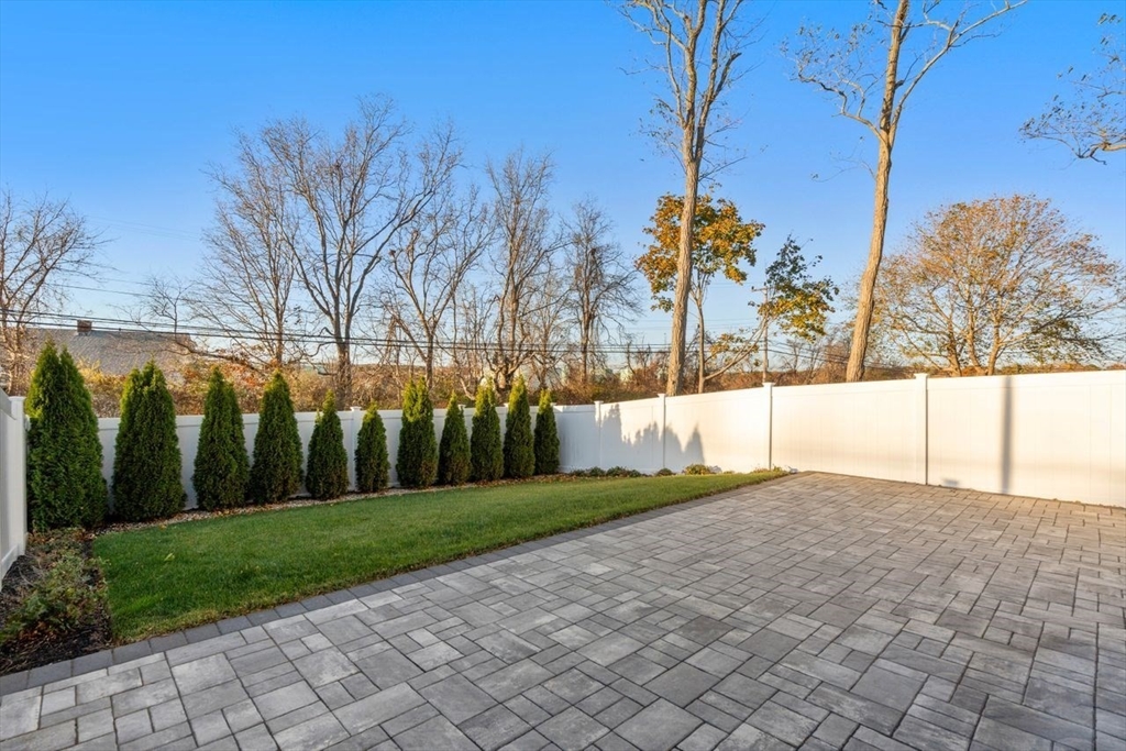 1 Dillingham Avenue Sandwich, MA 02563 - Photo 29 of 36