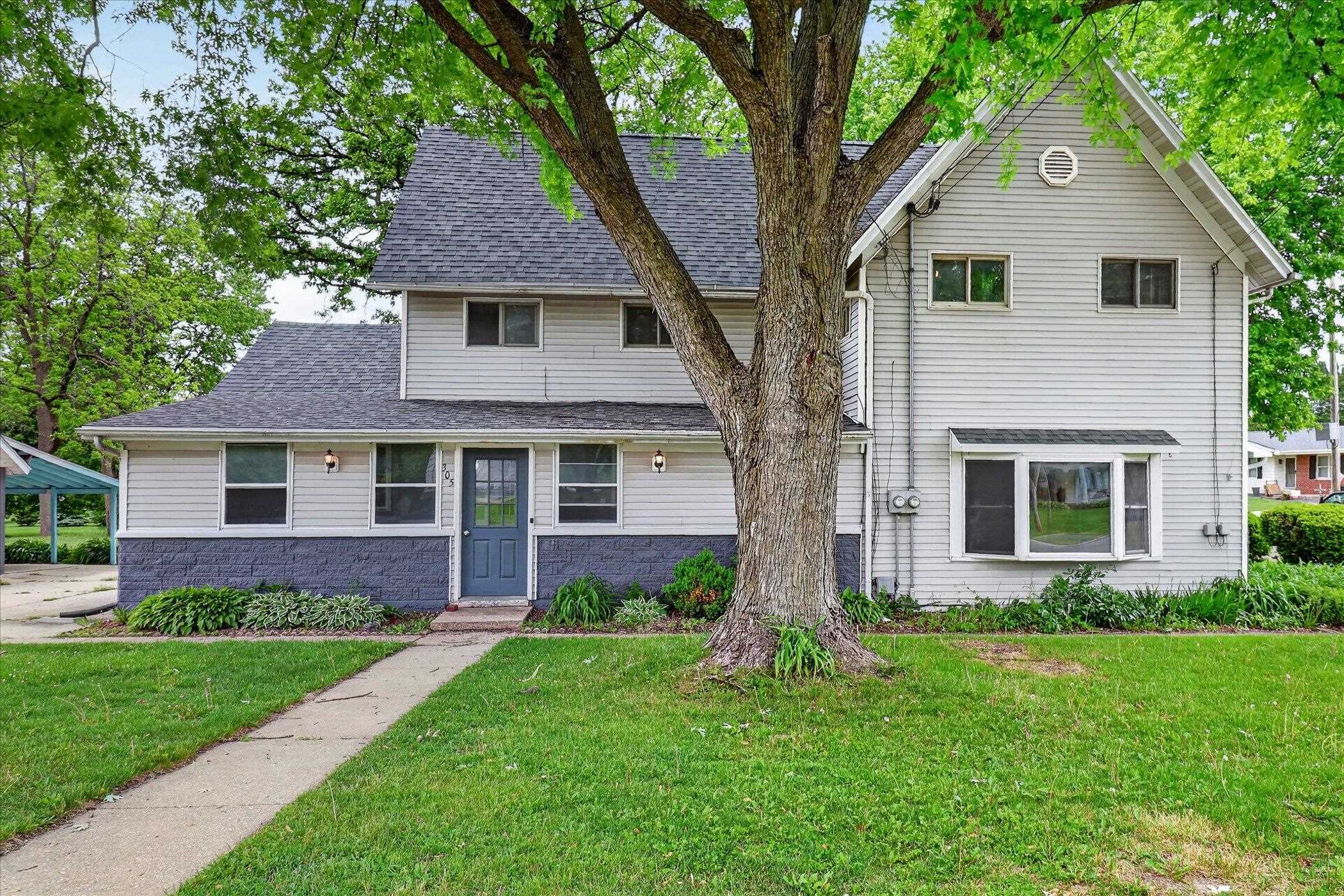 305 South John Paul Road Milton, WI 53563 - Photo 1 of 57