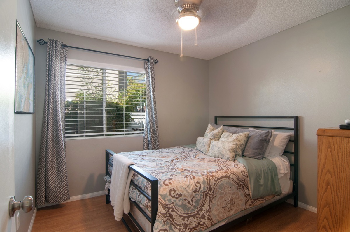 1906 Rue Michelle Chula Vista, CA 91913 - Photo 14 of 25 Gallery Image 14