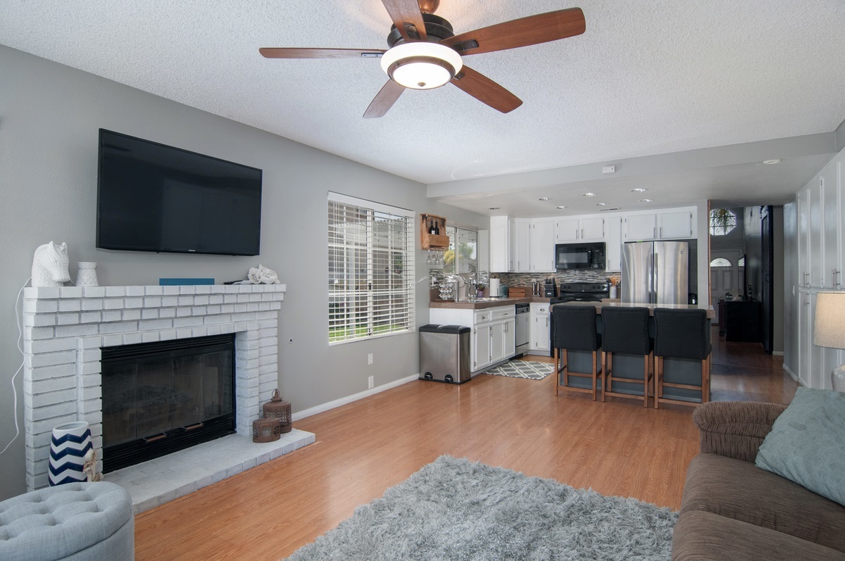 1906 Rue Michelle Chula Vista, CA 91913 - Photo 9 of 25 Gallery Image 9