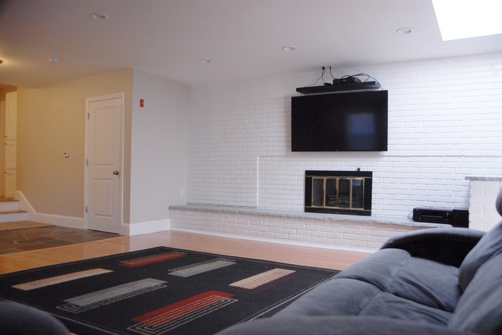 68 Lewis Road Swampscott, MA 01907 - Photo 14 of 26 Gallery Image 14