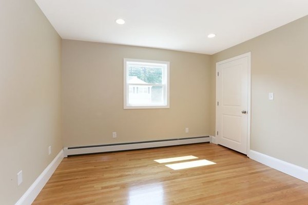 68 Lewis Road Swampscott, MA 01907 - Photo 18 of 26 Gallery Image 18
