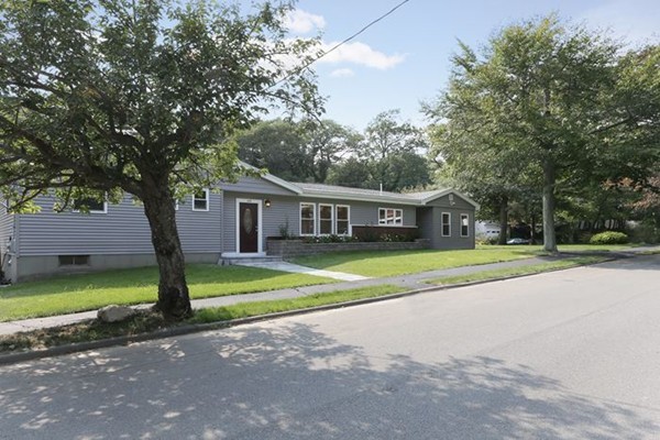 68 Lewis Road Swampscott, MA 01907 - Photo 2 of 26 Gallery Image 2