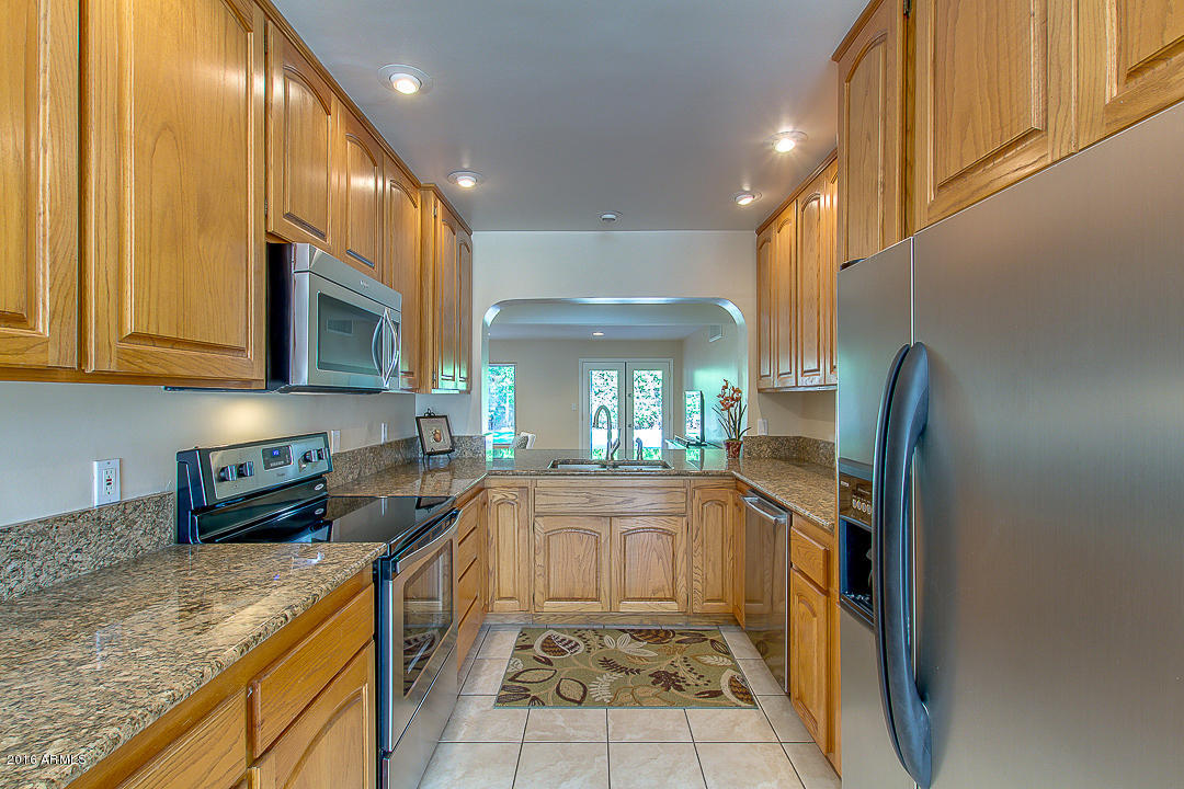 8045 North 11th Avenue Phoenix, AZ 85021 - Photo 27 of 79 28-11th
