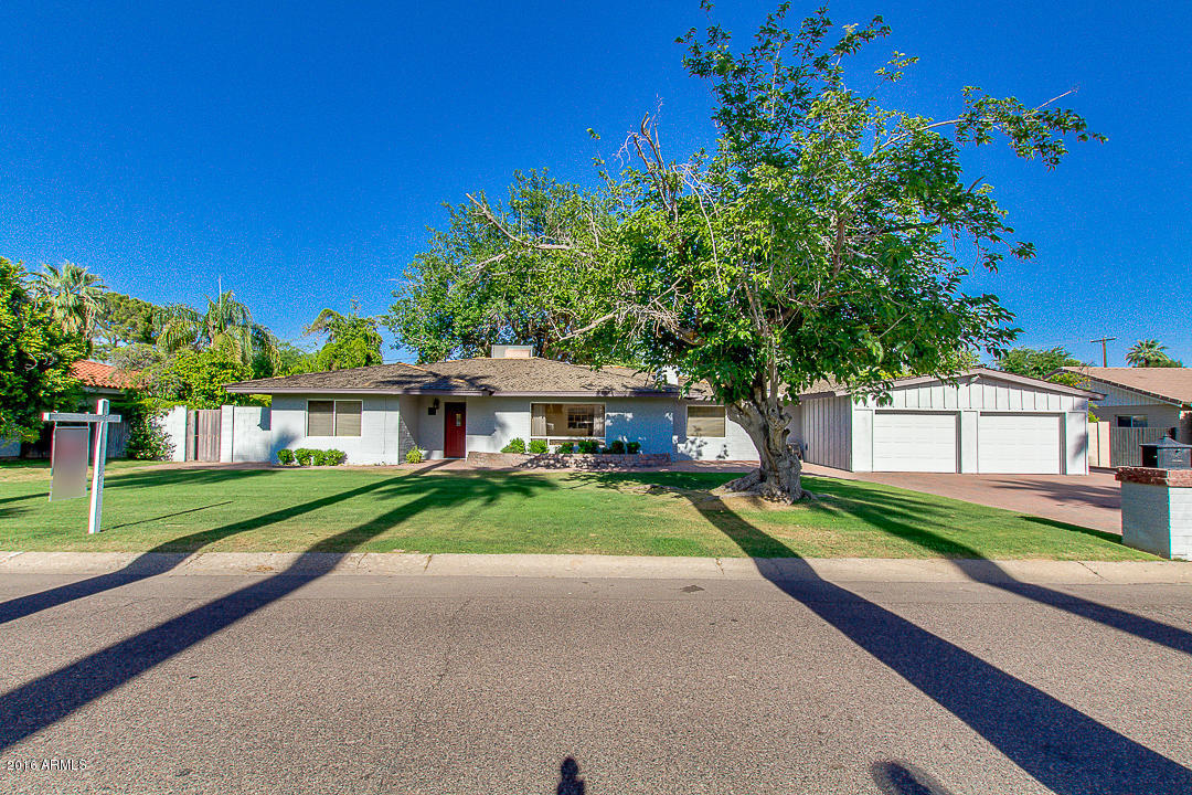8045 North 11th Avenue Phoenix, AZ 85021 - Photo 3 of 79 02-11th