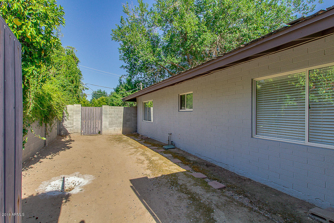8045 North 11th Avenue Phoenix, AZ 85021 - Photo 79 of 79 81-11th