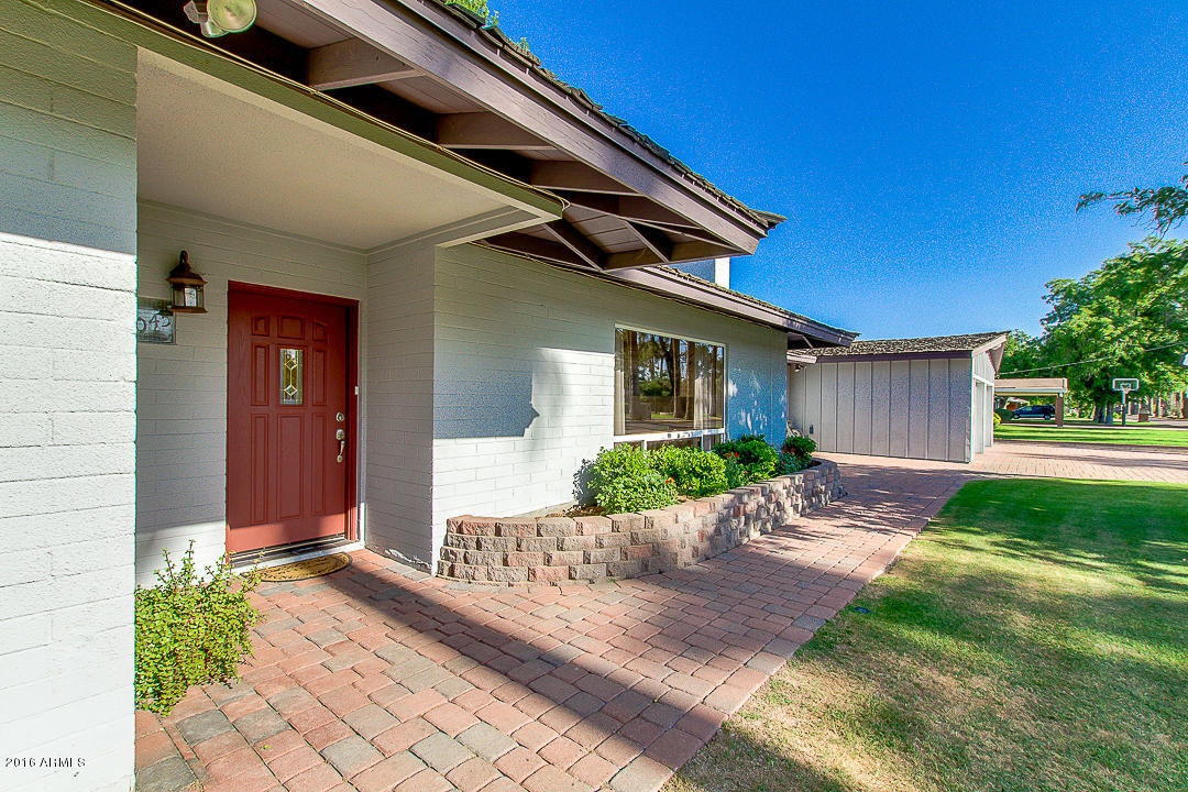 8045 North 11th Avenue Phoenix, AZ 85021 - Photo 8 of 79 08-11th