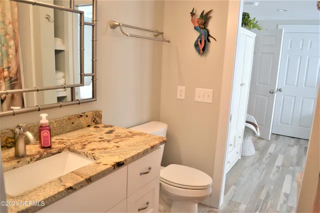 $2,600 | 504 Canal Drive, Carolina Beach, NC 28428