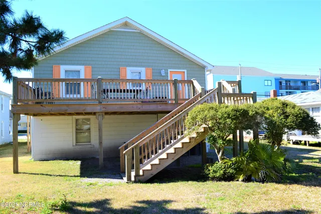$2,600 | 504 Canal Drive, Carolina Beach, NC 28428