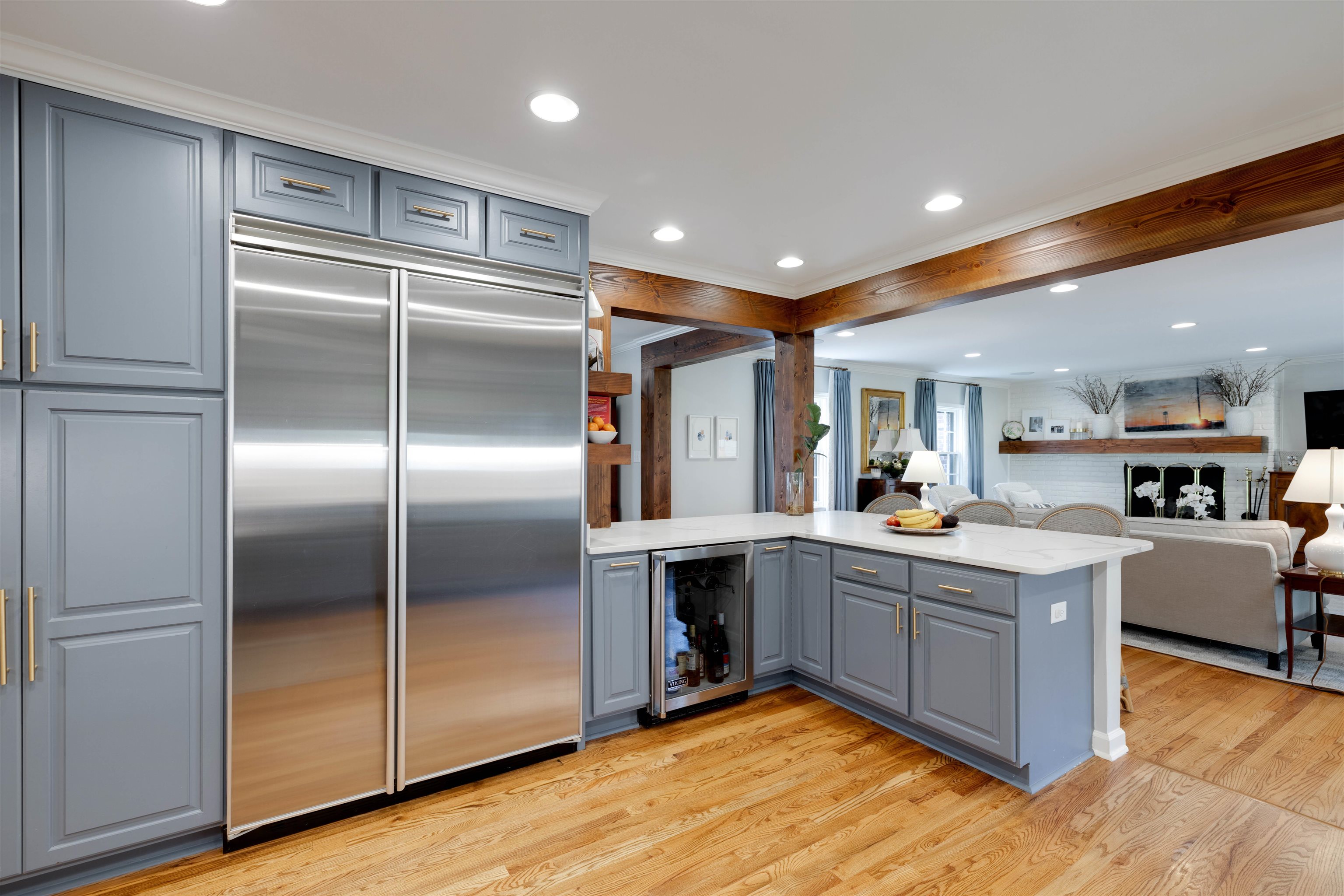 5430 Normandy Road Memphis, TN 38120 - Photo 14 of 32 Plenty of cabinets and quartz countertops.