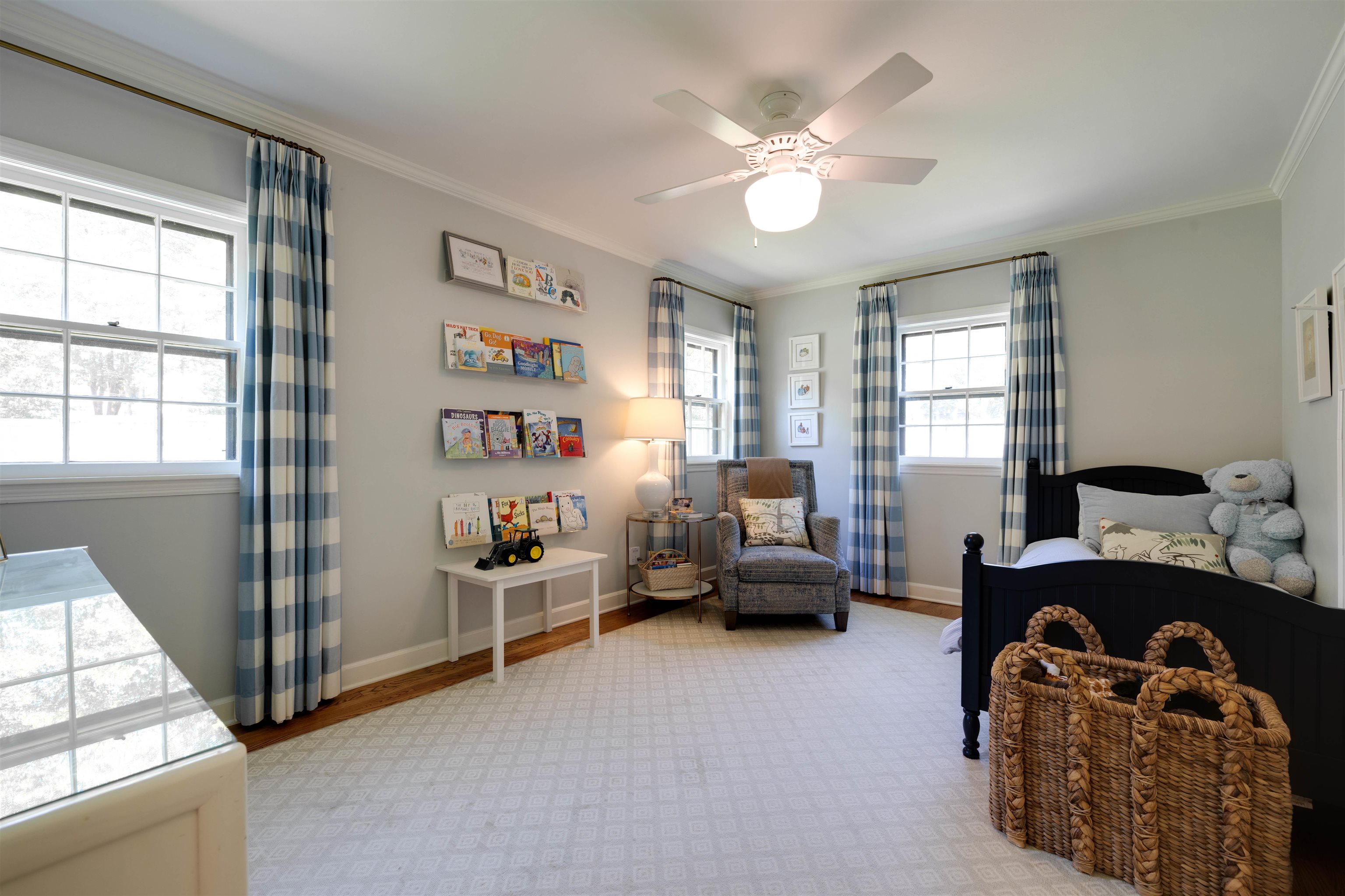 5430 Normandy Road Memphis, TN 38120 - Photo 23 of 32 The bedrooms are all spacious.
