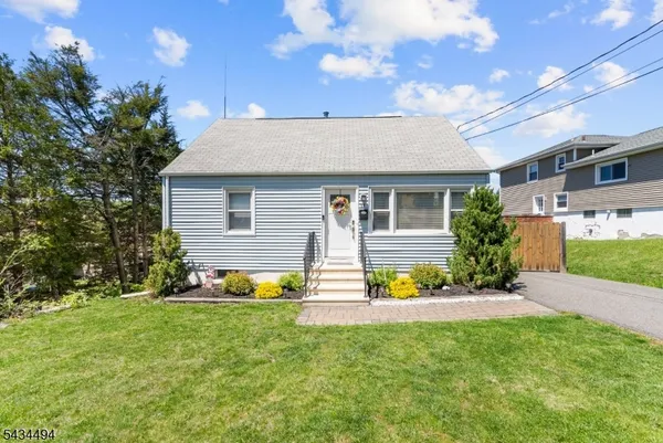$479,999 | 19 Boonton Street, Dover, NJ 07801
