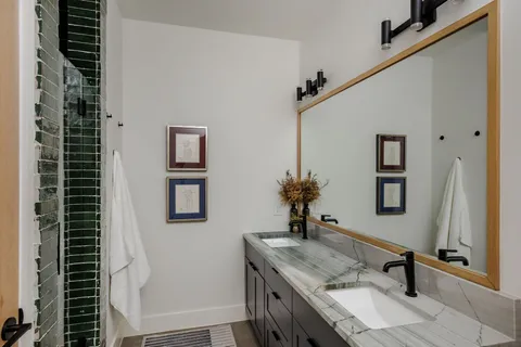 $1,395,000 | 1605 Maple Avenue, Austin, TX 78702