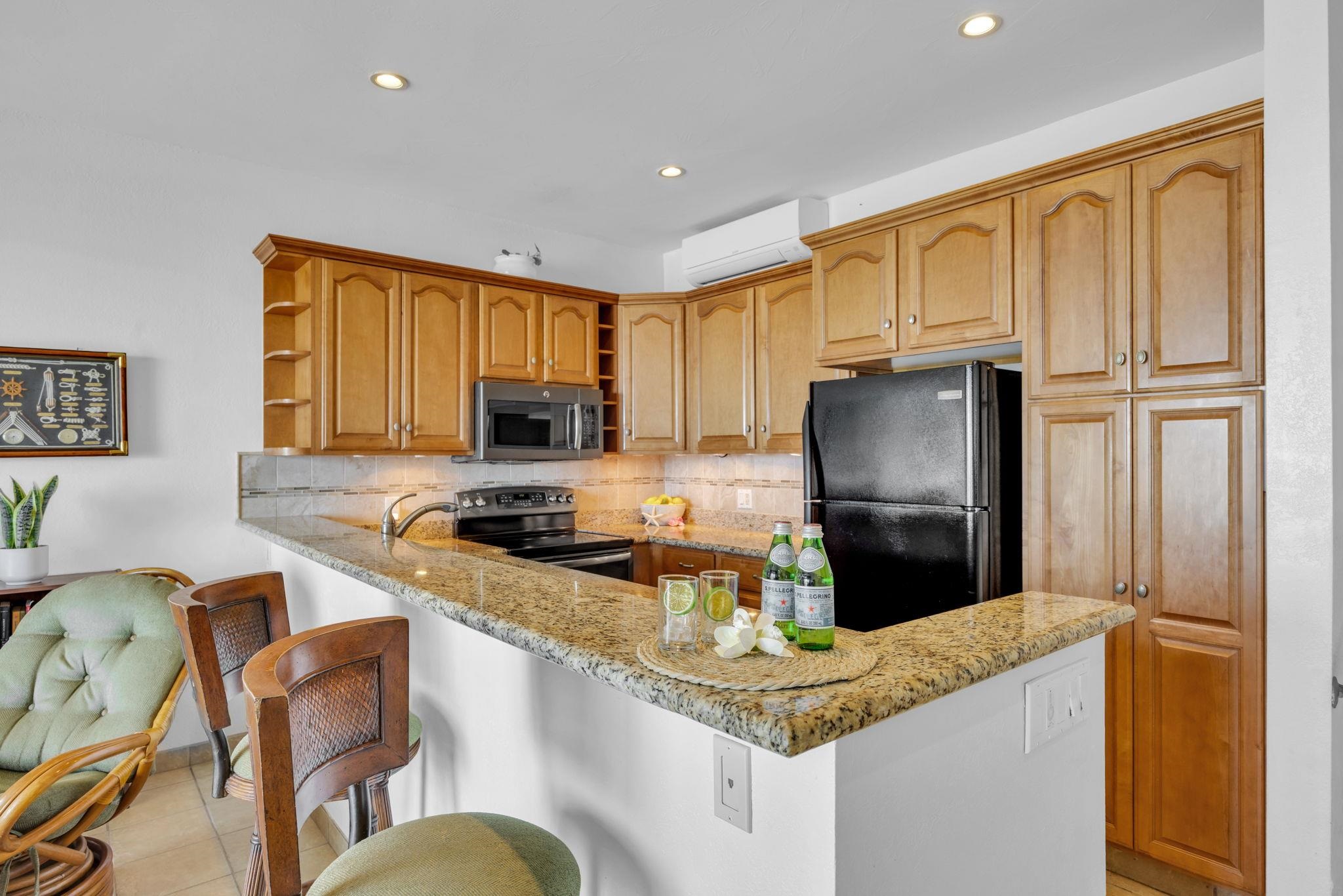 5295 Lower Honoapiilani Road, Unit B39 Lahaina, HI 96761 - Photo 6 of 32