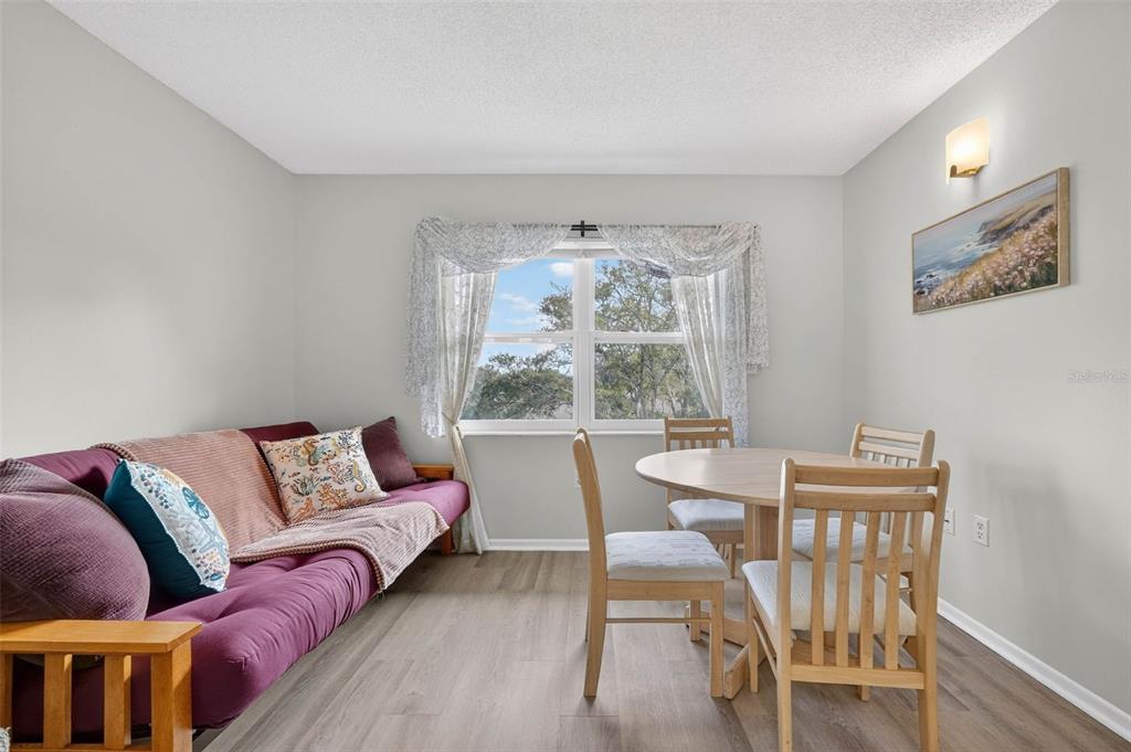 1524 Lakeview Road, Unit 402 Clearwater, FL 33756 - Photo 22 of 37