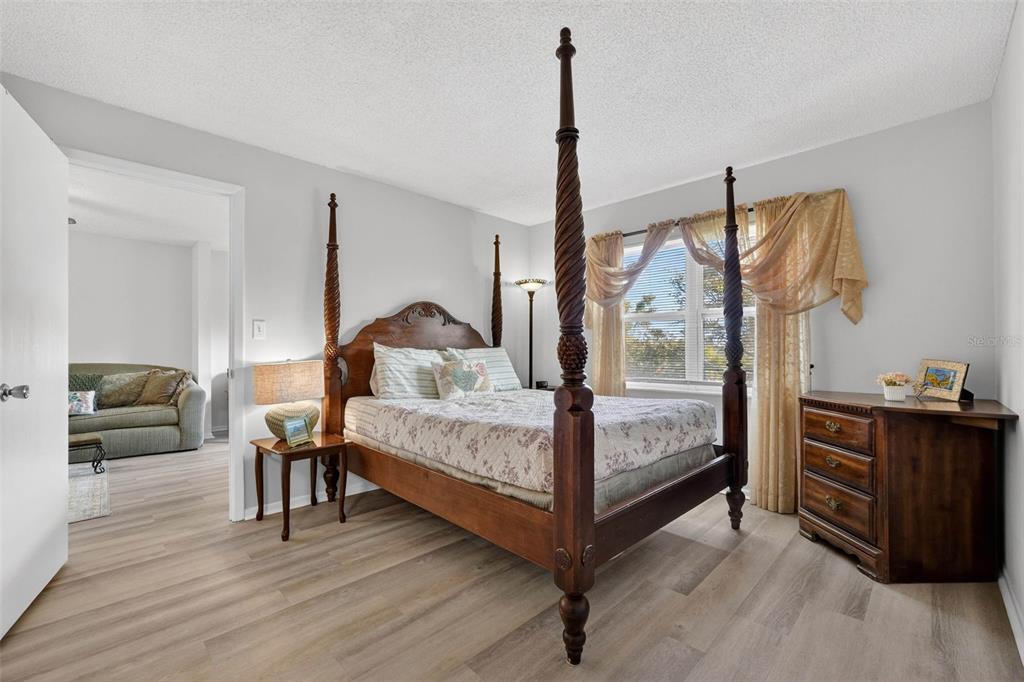 1524 Lakeview Road, Unit 402 Clearwater, FL 33756 - Photo 24 of 37