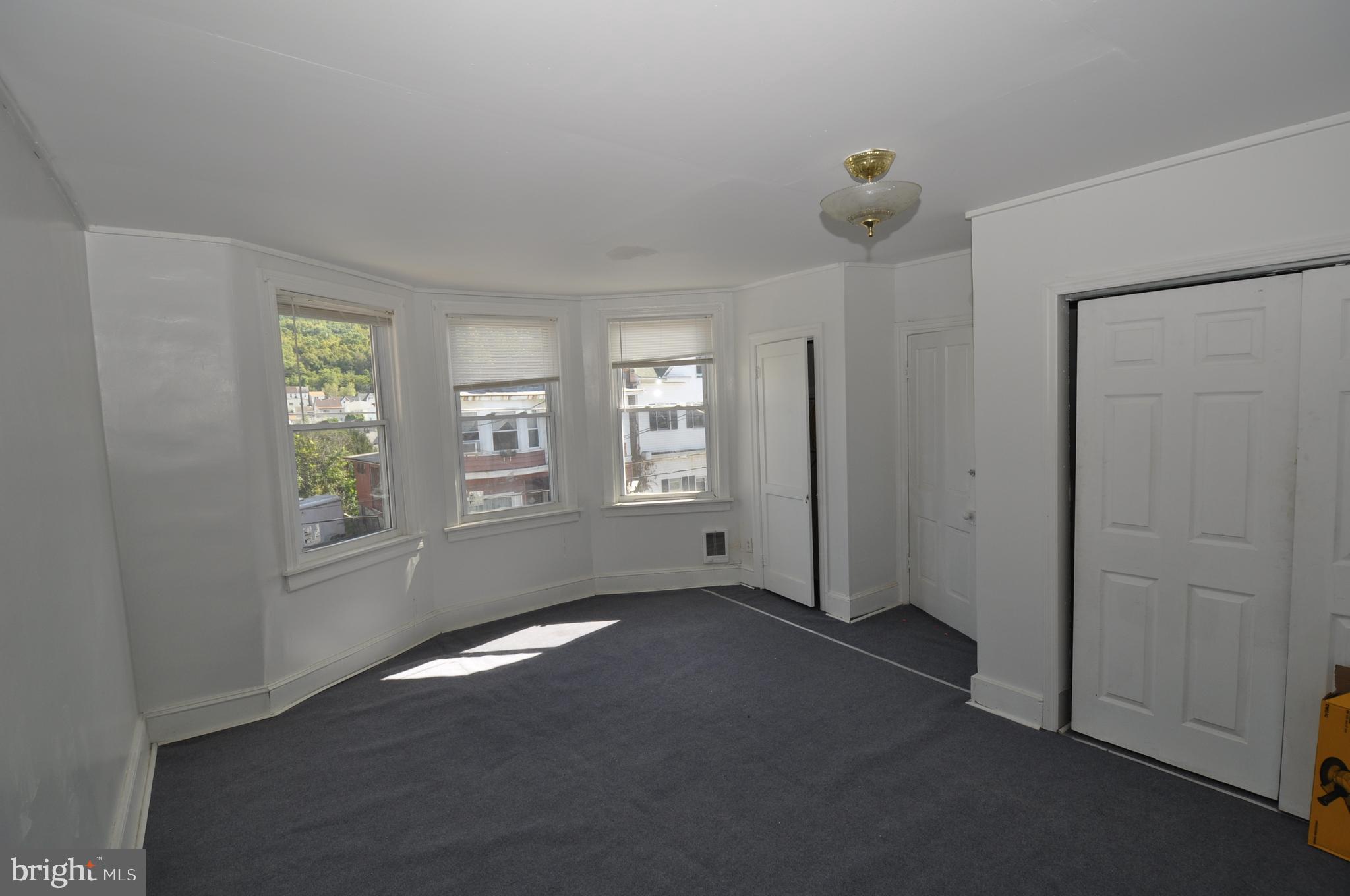 217 West Ridge Street Lansford, PA 18232 - Photo 10 of 11 Gallery Image 10