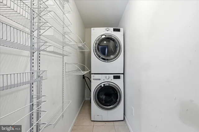 $320,000 | 3109 Buccaneer Court, Unit 1, Fairfax, VA 22031