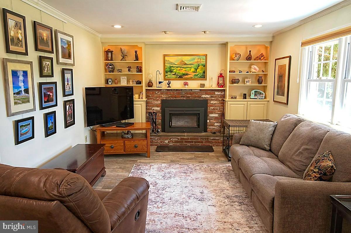 3314 Stump Hall Road Collegeville, PA 19426 - Photo 13 of 55 Family room ready to entertain.