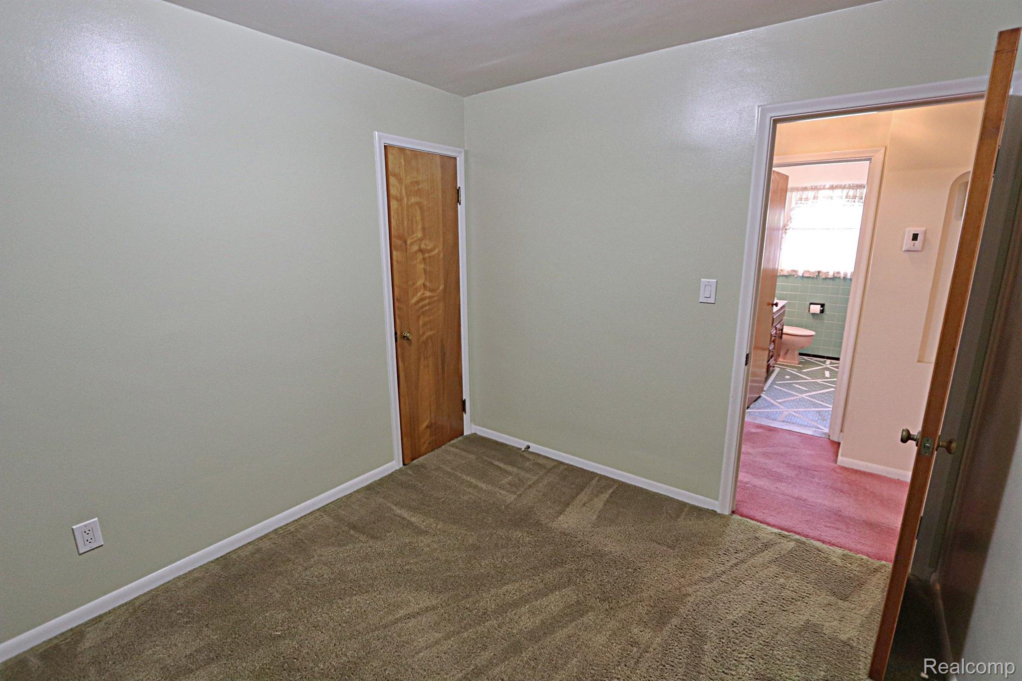 18618 Wick Road Allen Park, MI 48101 - Photo 27 of 40 Gallery Image 27