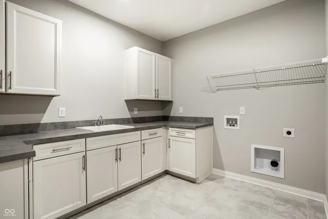 $795,000 | 14850 Legacy Oaks Drive, Carmel, IN 46032