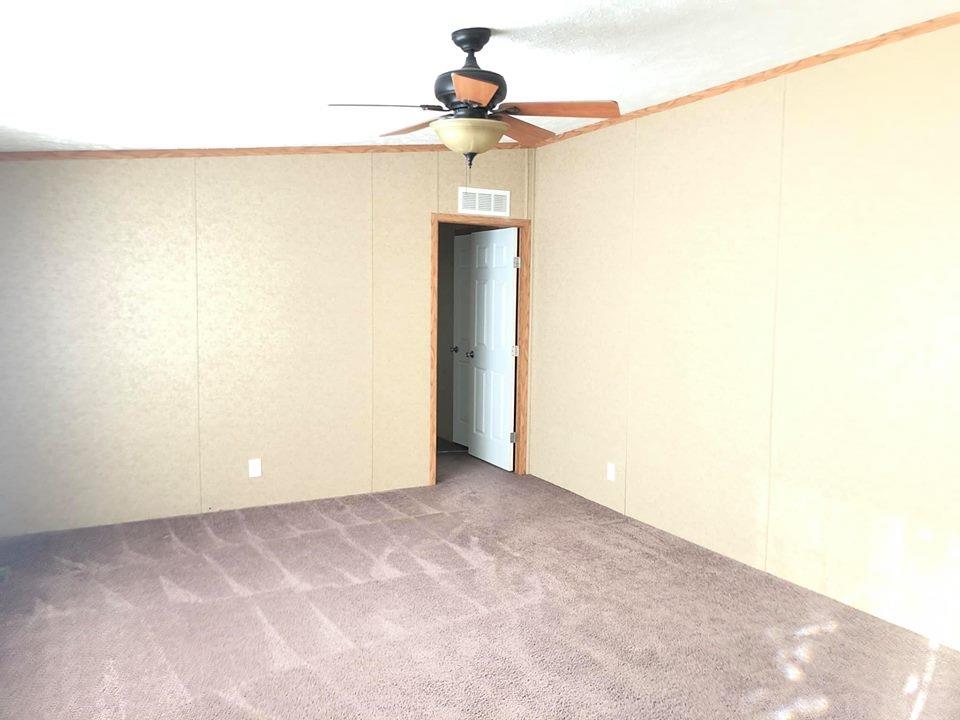 10450 Tunnelton Road Bedford, IN 47421 - Photo 19 of 31