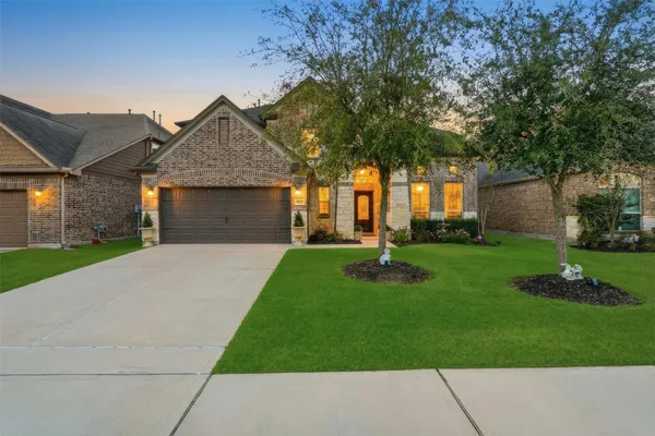 $475,000 | 18818 Bene Vista Drive, Houston, TX 77084