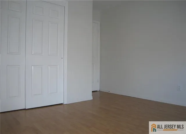 $3,200 | 6107 North Oaks Boulevard, North Brunswick, NJ 08902