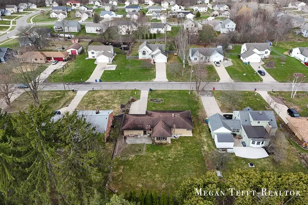 $329,000 | 900 Maynard Northwest, Grand Rapids, MI 49504