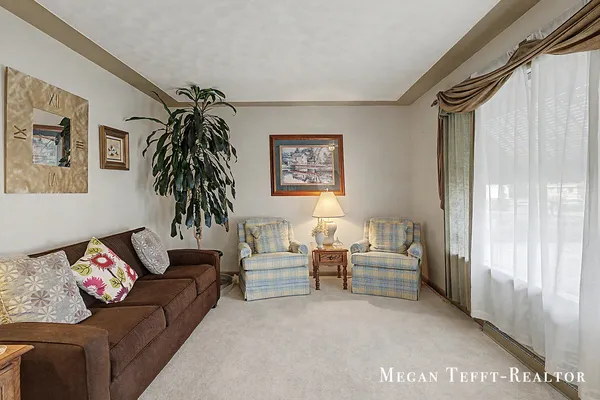 $329,000 | 900 Maynard Northwest, Grand Rapids, MI 49504