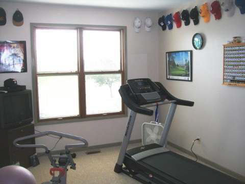 8450 Burton Road Adrian, MI 49221 - Photo 9 of 15 20419111-8.JPG