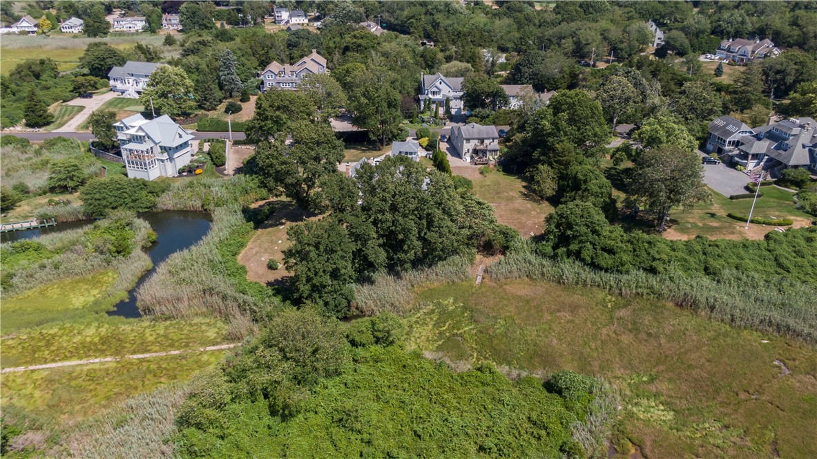 119 Avondale Road Westerly, RI 02891 - Photo 16 of 40 Gallery Image 16