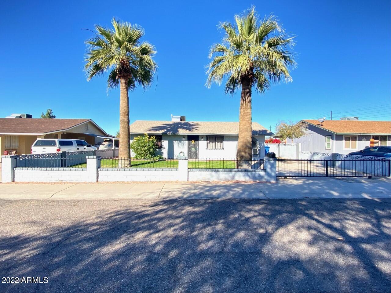 1512 West Carter Road Phoenix, AZ 85041 - Photo 1 of 37 thumbnail_image0 (4)