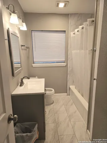 $1,800 | 606 Shadywood Lane, San Antonio, TX 78216