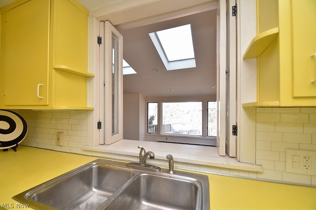 2401 Overlook Road Cleveland, OH 44106 - Photo 11 of 32 View of Pass thru Window to the Family