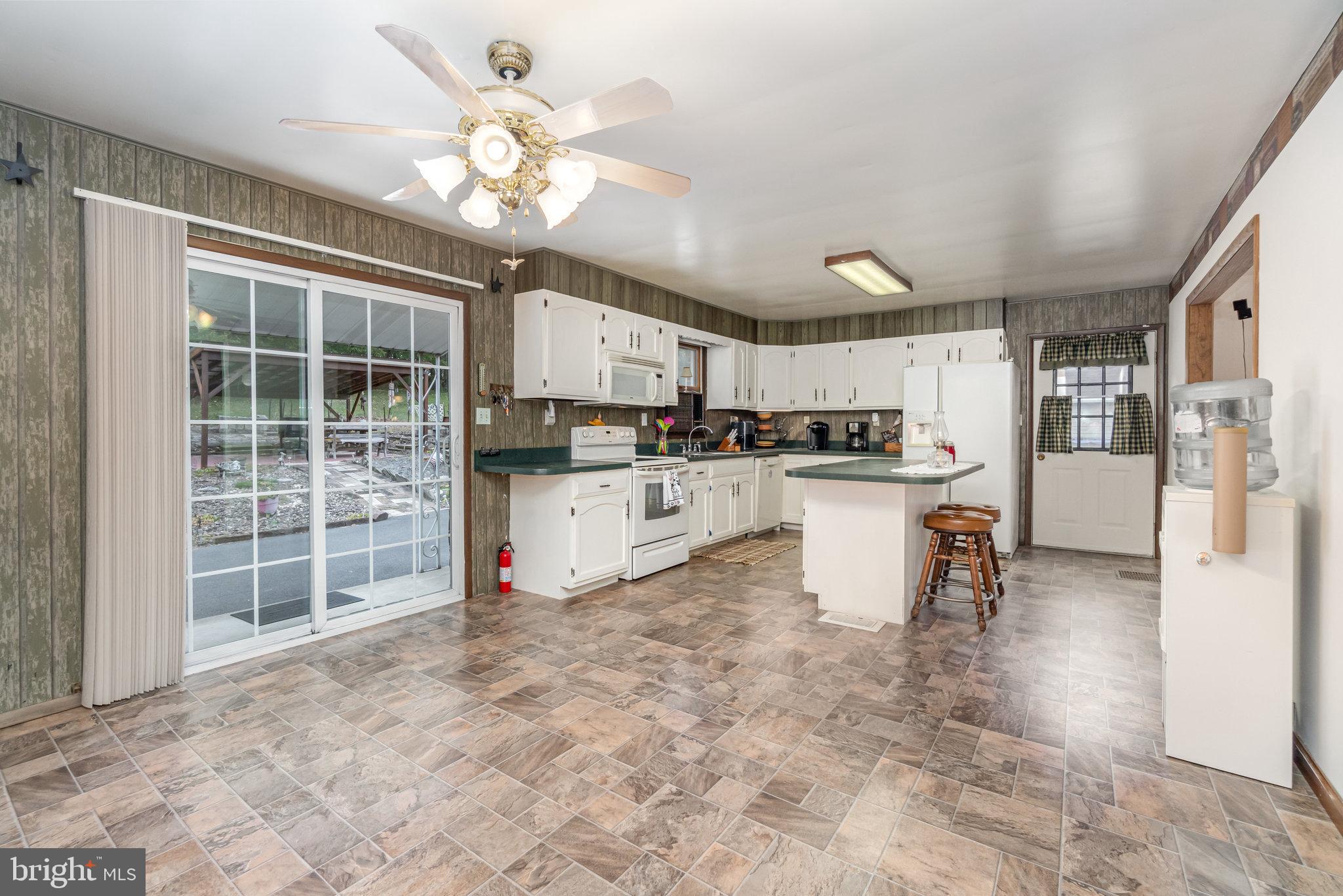 685 Dry Valley Road Lewistown, PA 17044 - Photo 2 of 32 Spacious Kitchen/Dining Combo