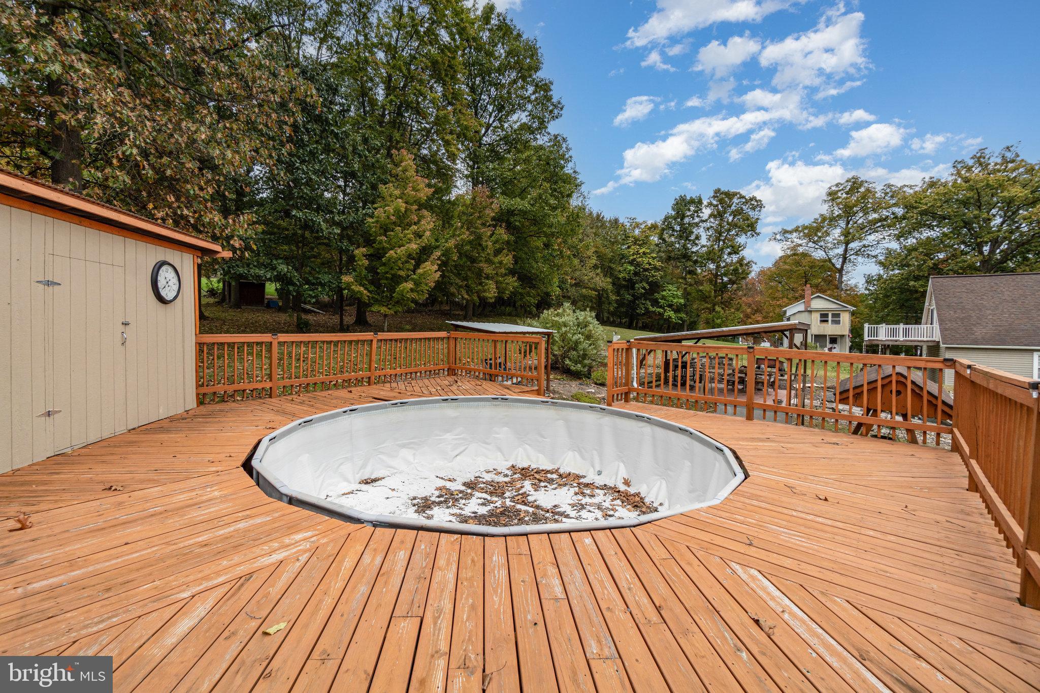 685 Dry Valley Road Lewistown, PA 17044 - Photo 7 of 32 Above ground Pool needs replaced,. Corner storage