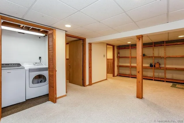 a view of a storage & utility room