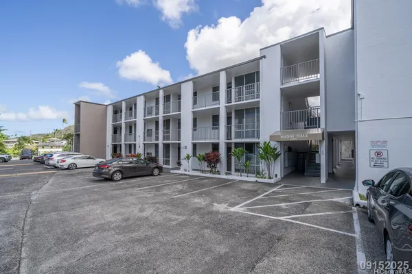 $2,650 | 45-697 Kamehameha Highway, Unit 204, Kaneohe, HI 96744