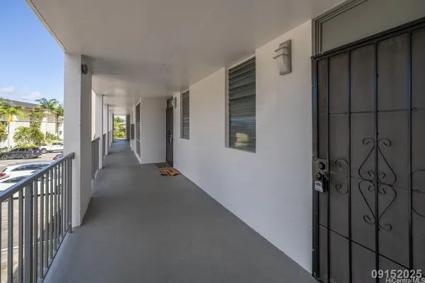 $2,650 | 45-697 Kamehameha Highway, Unit 204, Kaneohe, HI 96744