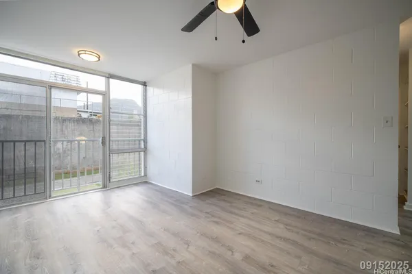 $2,650 | 45-697 Kamehameha Highway, Unit 204, Kaneohe, HI 96744