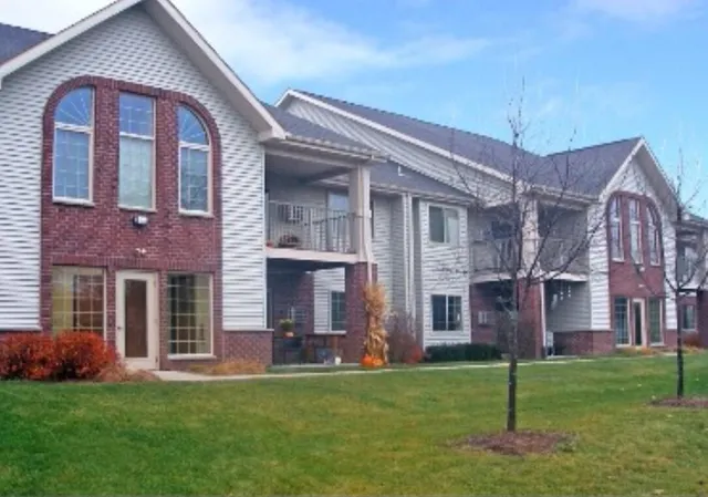 $227,500 | W1062 Marietta Avenue, Unit 310, Ixonia, WI 53036