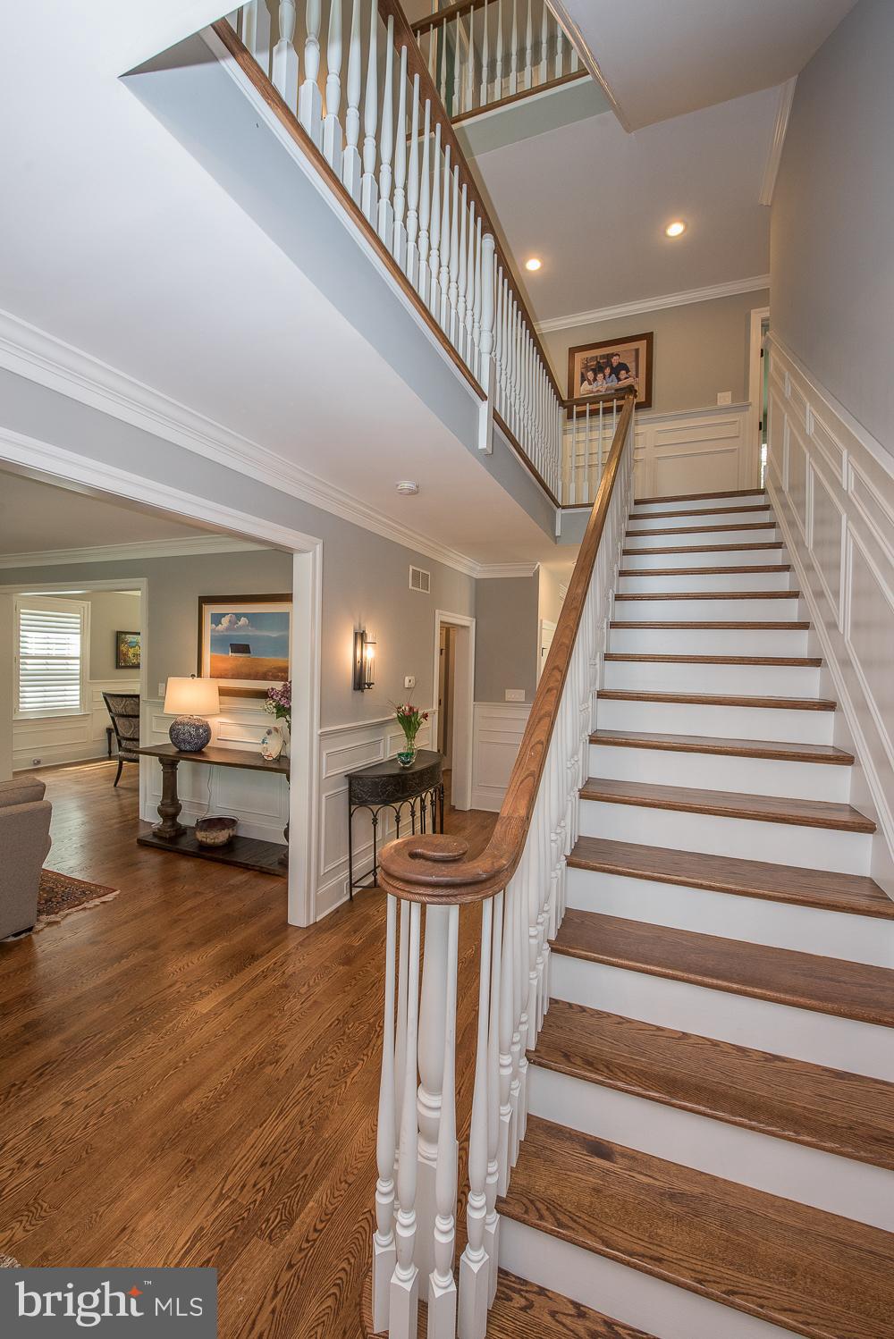 688 Knox Road Wayne, PA 19087 - Photo 20 of 51 Staircase to 2nd Floor