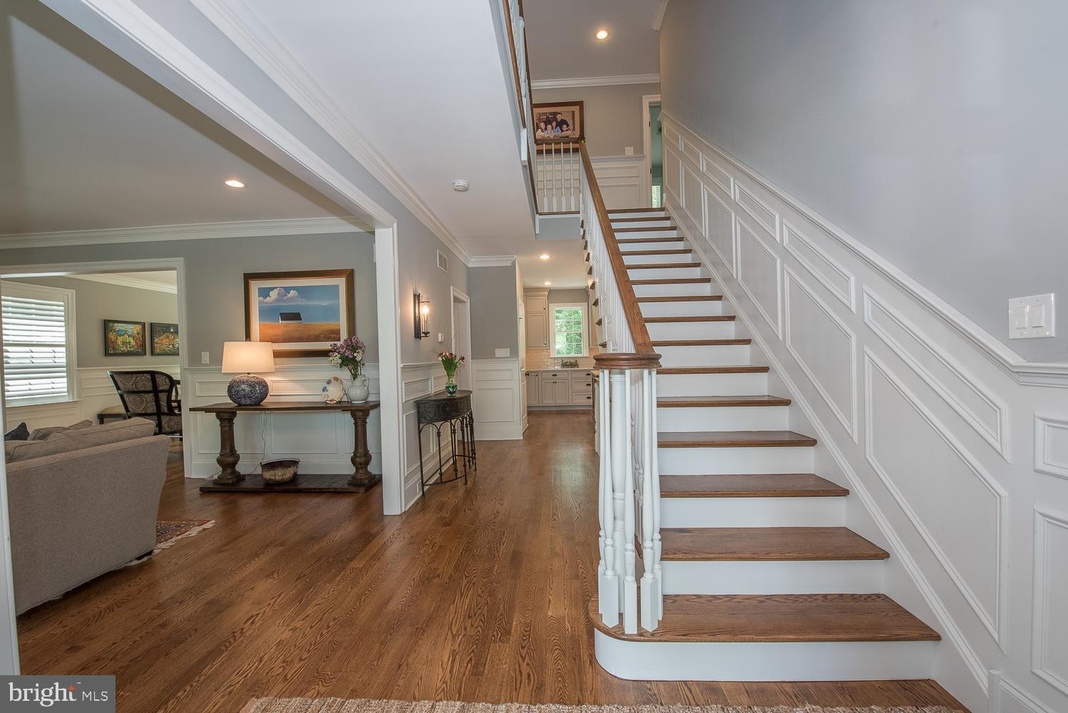 688 Knox Road Wayne, PA 19087 - Photo 3 of 51 Foyer